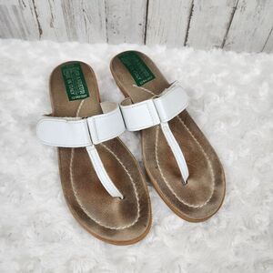 Grandeur Leather White Thong Sandals Size 5.5